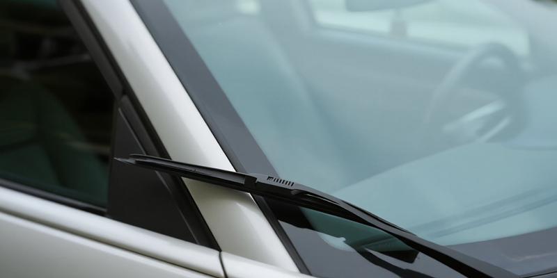 風(fēng)擋玻璃粘接用到什么膠 風(fēng)擋玻璃粘接用到什么膠